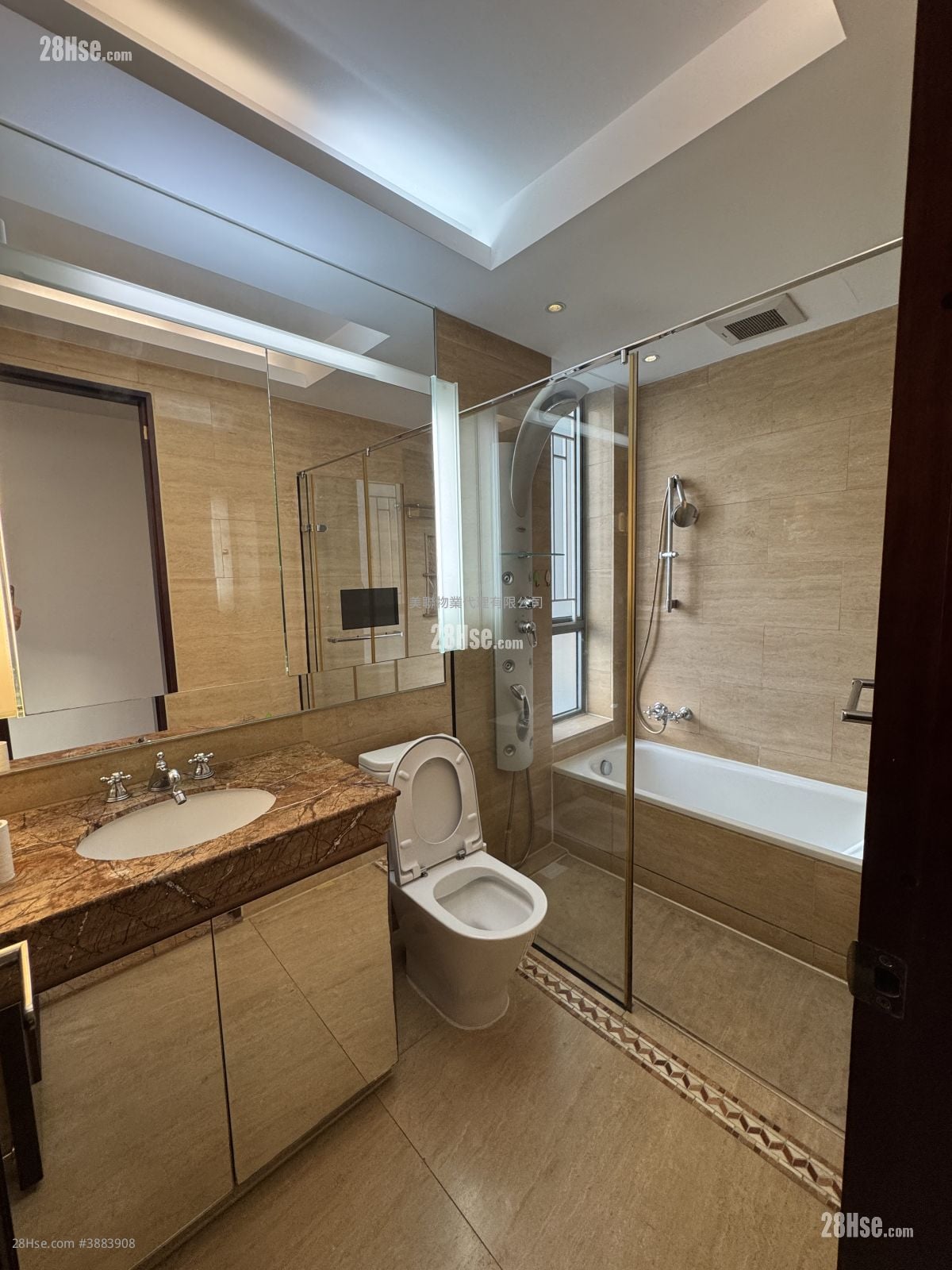 The Palazzo Sell 3 Bedrooms , 2 Bathrooms 935 ft²