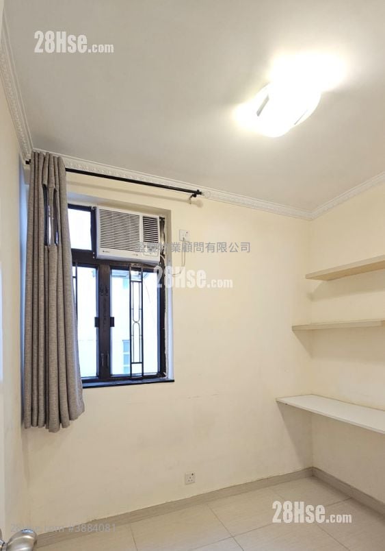 Kingstown Mansion Sell 2 Bedrooms , 1 Bathroom 394 ft²
