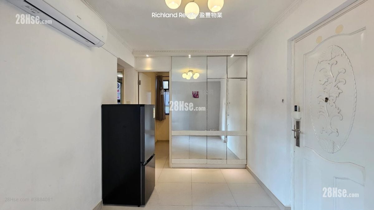 Kingstown Mansion Sell 2 Bedrooms , 1 Bathroom 394 ft²