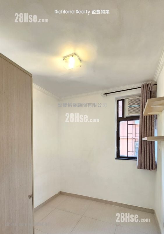 Kingstown Mansion Sell 2 Bedrooms , 1 Bathroom 394 ft²