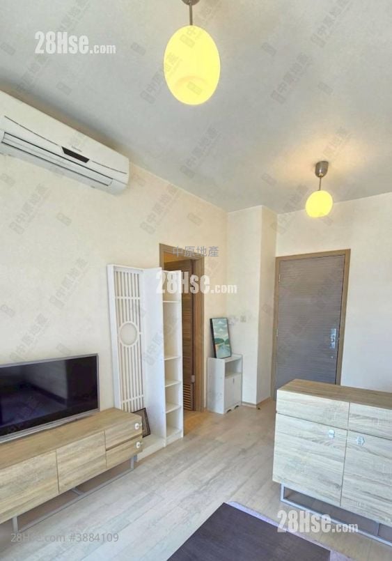 Green Code Sell Studio , 1 Bathroom 300 ft²