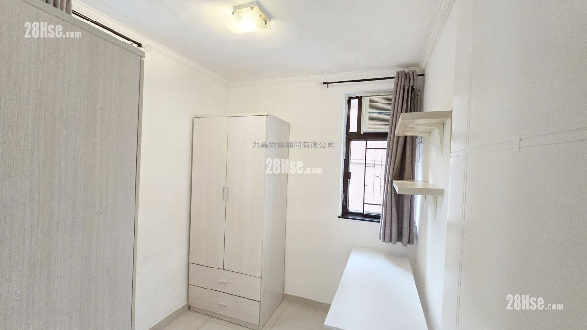 Kingstown Mansion Sell 3 Bedrooms , 1 Bathroom