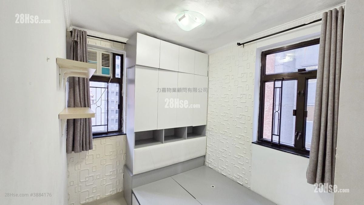 Kingstown Mansion Sell 3 Bedrooms , 1 Bathroom