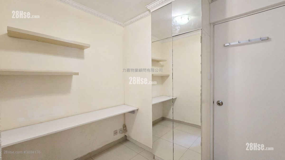 Kingstown Mansion Sell 3 Bedrooms , 1 Bathroom