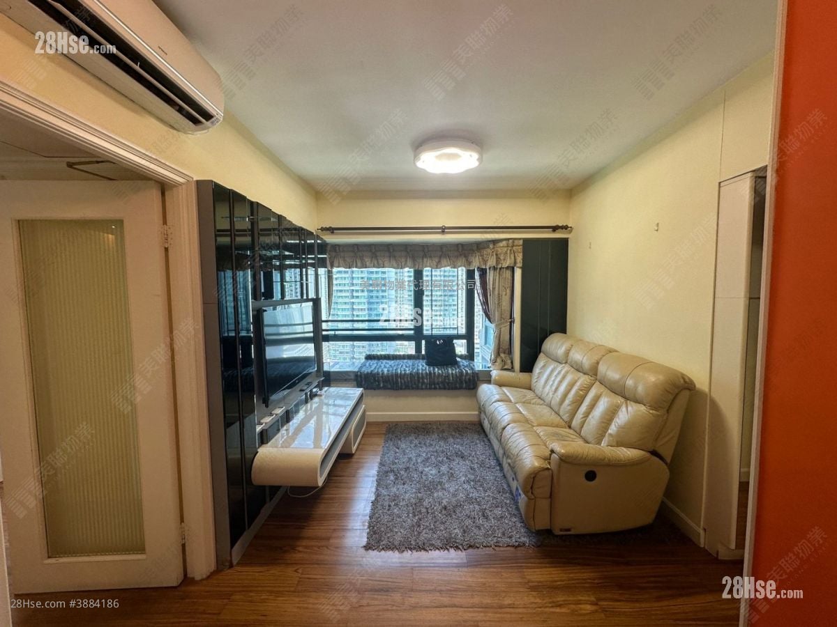 Metro City Rental 3 Bedrooms , 2 Bathrooms 538 ft²