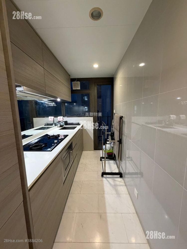 The Visionary Sell 2 Bedrooms , 1 Bathroom 671 ft²