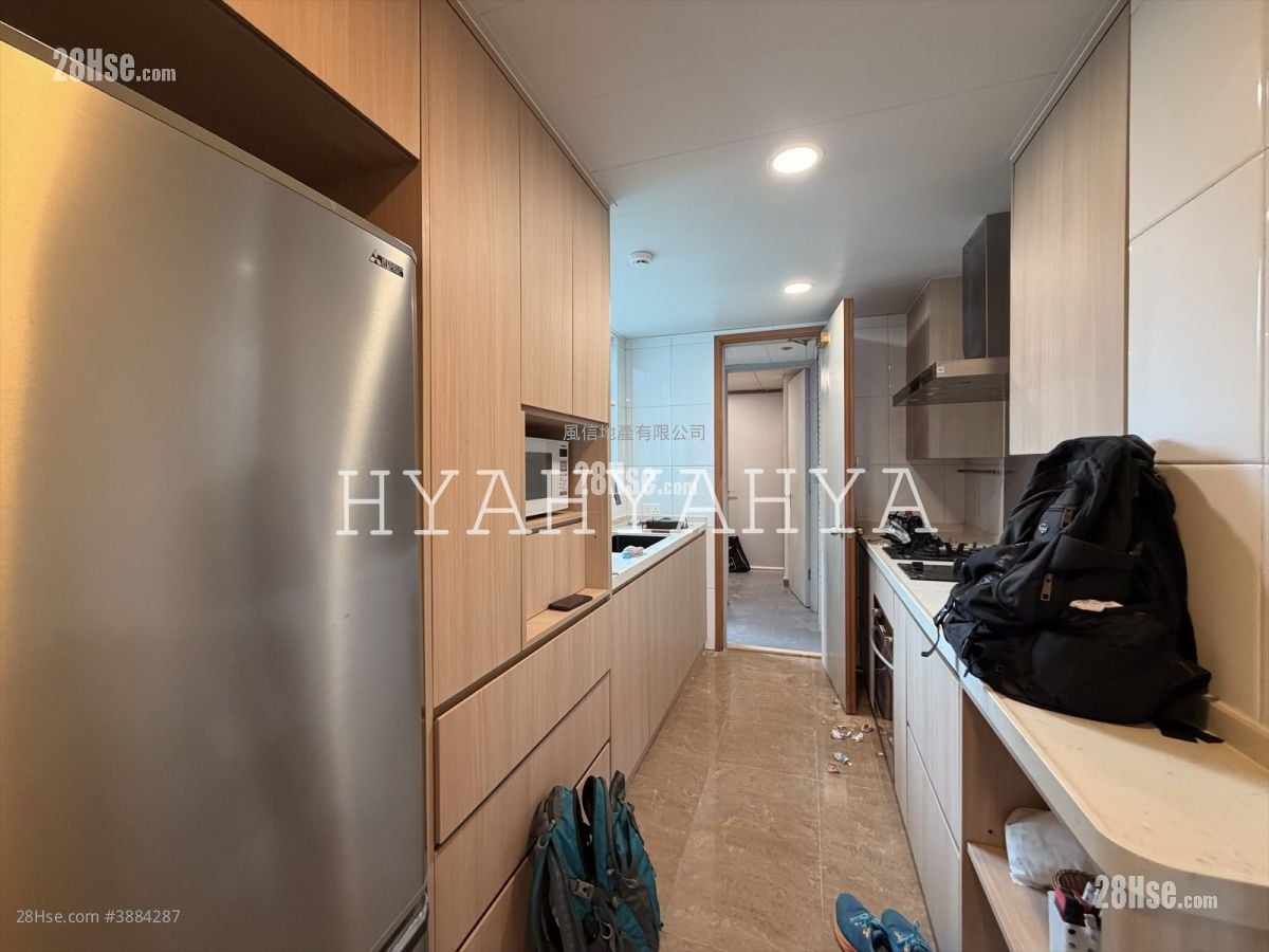 Residence Bel-Air Rental 3 Bedrooms , 2 Bathrooms 1,201 ft²