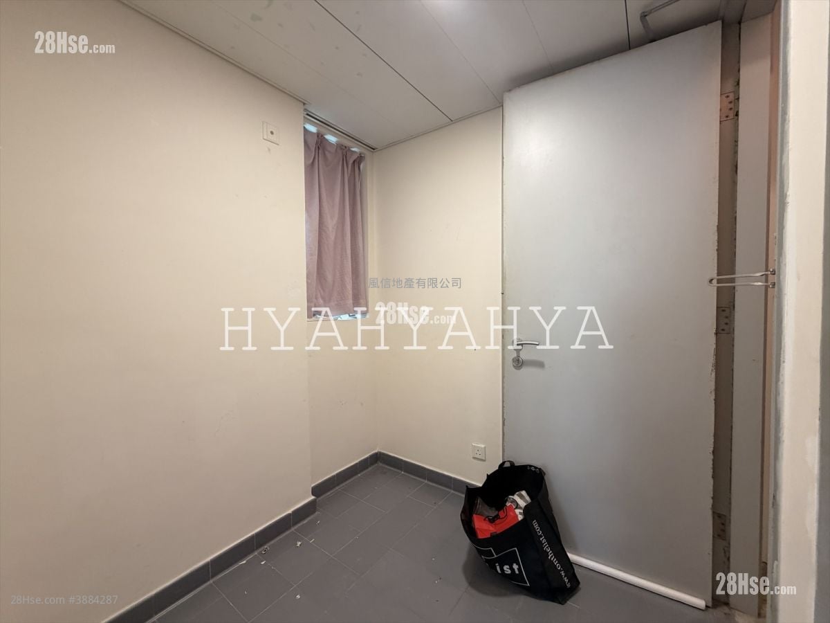 Residence Bel-Air Rental 3 Bedrooms , 2 Bathrooms 1,201 ft²