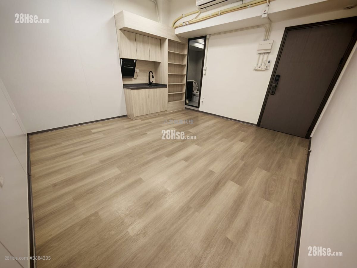 Kwun Tong Industrial Centre Rental Studio , 1 Toilet