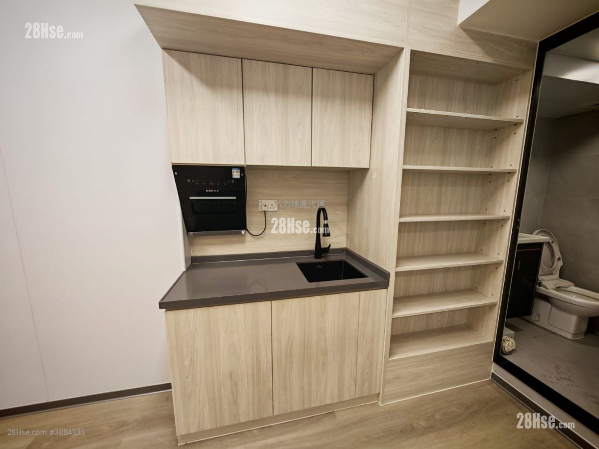Kwun Tong Industrial Centre Rental Studio , 1 Toilet