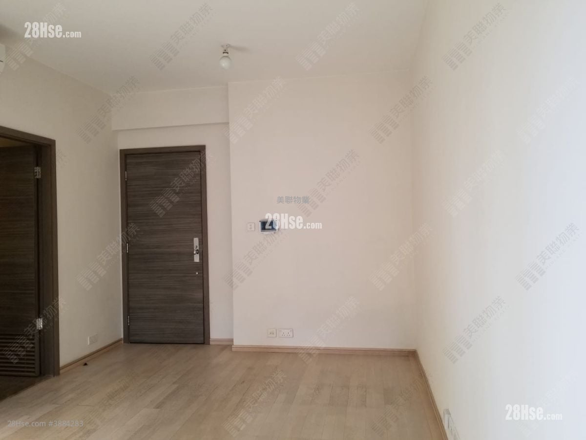 Green Code Sell Studio , 1 Bathroom 325 ft²