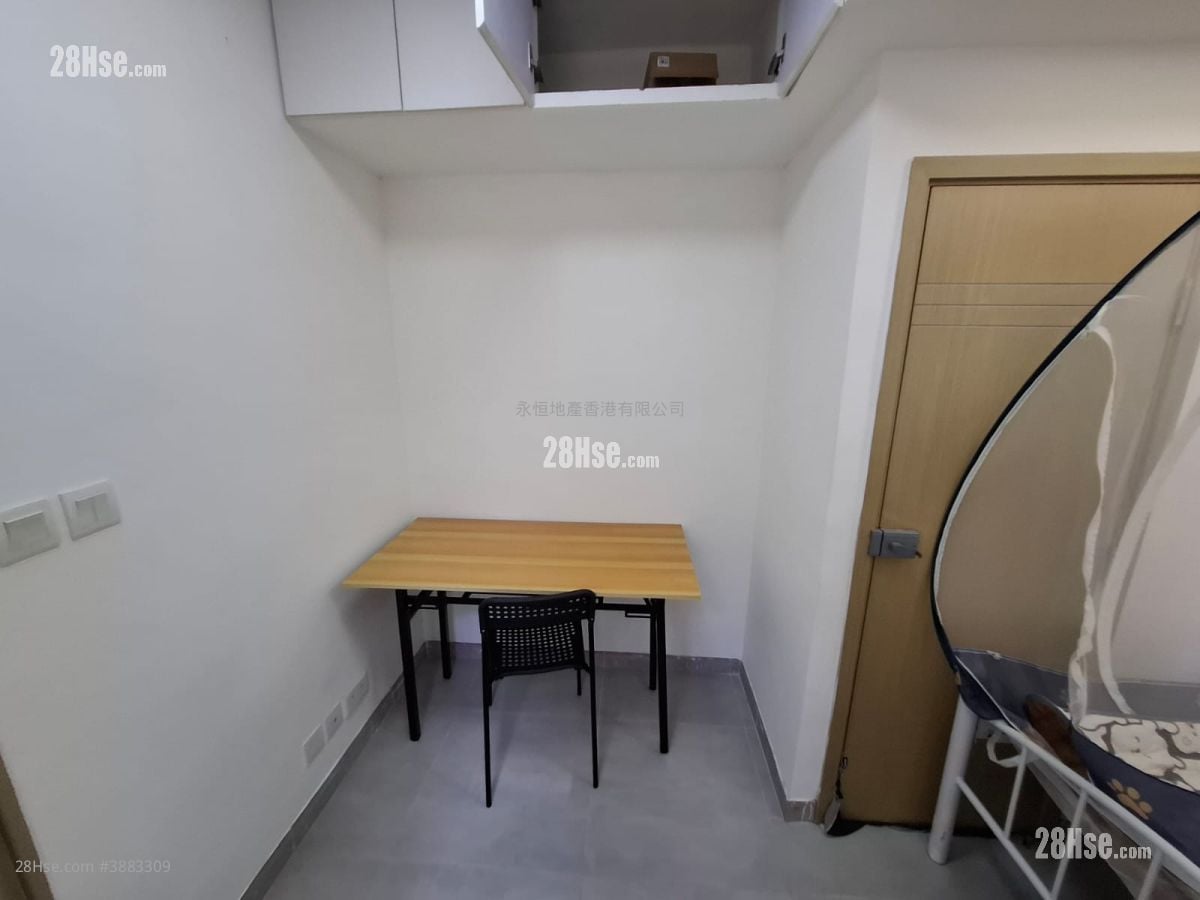 Chinese Mansion Rental 1 Bathroom 130 ft²