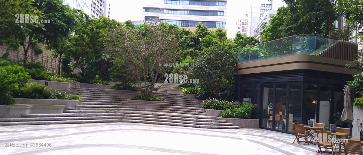 83 Wing Hong Street Sell 592 ft²