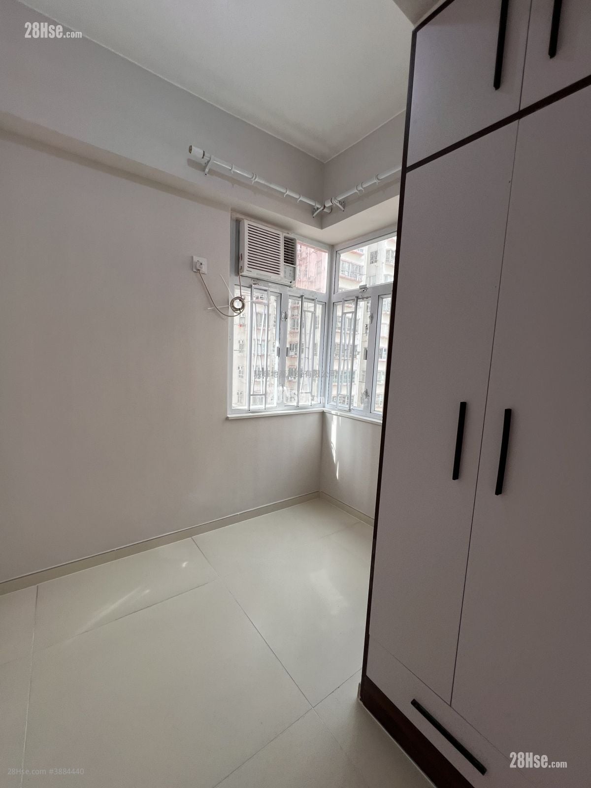 Yau Lee Building Rental 2 Bedrooms , 1 Bathroom 323 ft²