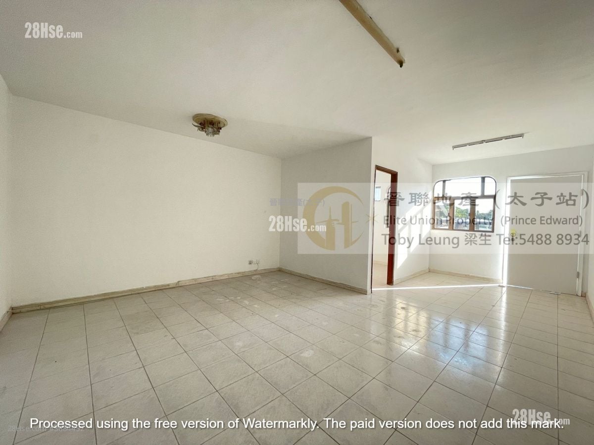 村屋 售盤 5+ 房 , 3 浴室 2,100 平方呎