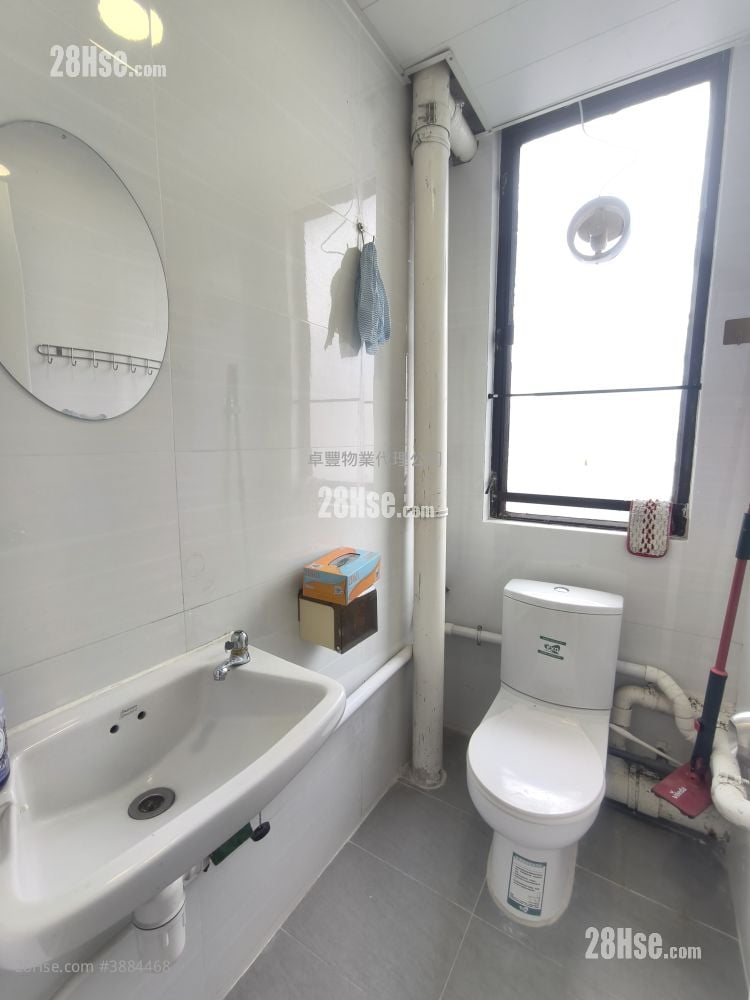 V Ga Building Rental 3 Bedrooms , 2 Toilets 1,008 ft²