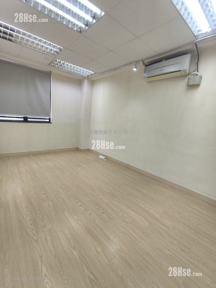 V Ga Building Rental 3 Bedrooms , 2 Toilets 1,008 ft²