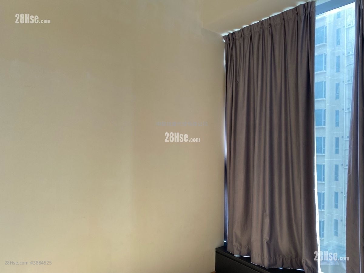 主人房: 利奧坊曉岸 售盤 1 房 260 平方呎