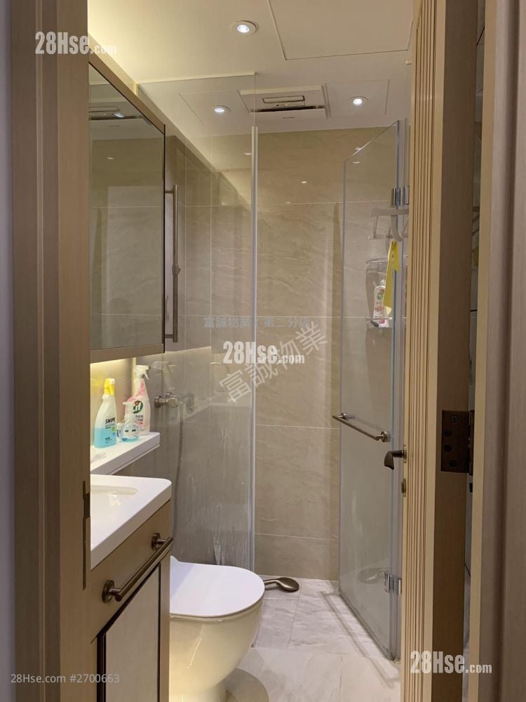 One East Coast Rental 1 Bedroom , 1 Bathroom 240 ft²