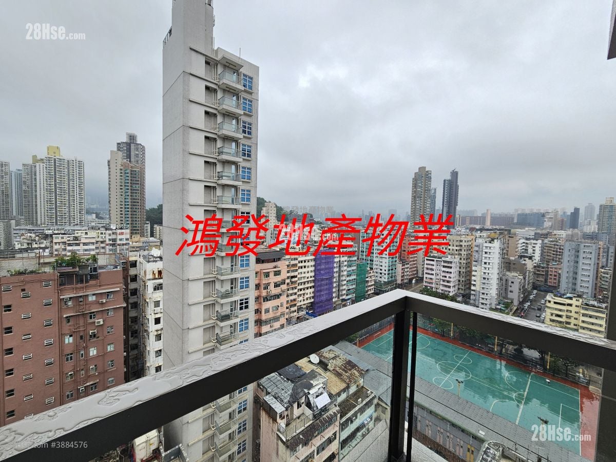 J Loft Rental 238 ft²
