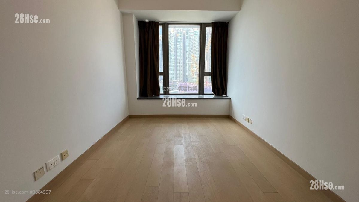 The Austin Sell 3 Bedrooms , 2 Bathrooms 906 ft²