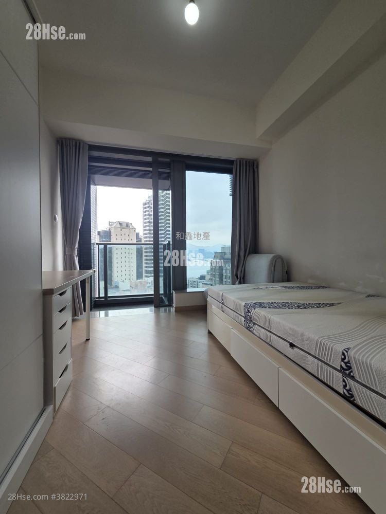 Novum West Rental Studio , 1 Bathroom 225 ft²
