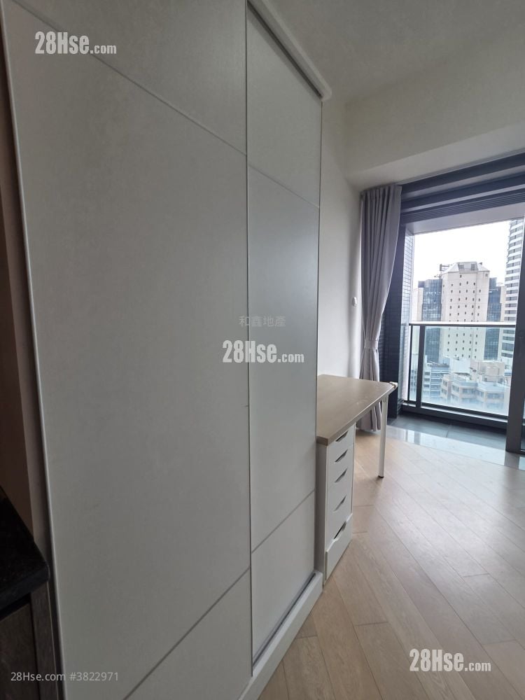 Novum West Rental Studio , 1 Bathroom 225 ft²