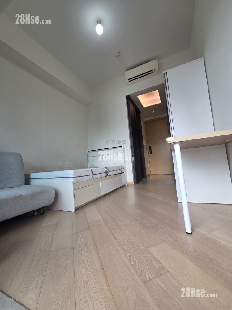 Novum West Rental Studio , 1 Bathroom 225 ft²