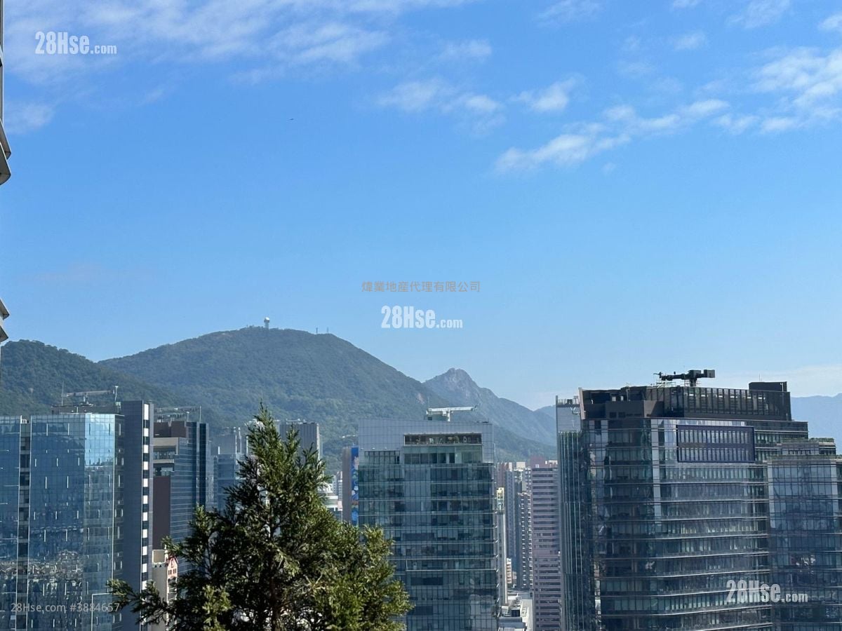 Manhattan Hill Sell 3 Bedrooms , 2 Bathrooms 1,135 ft²