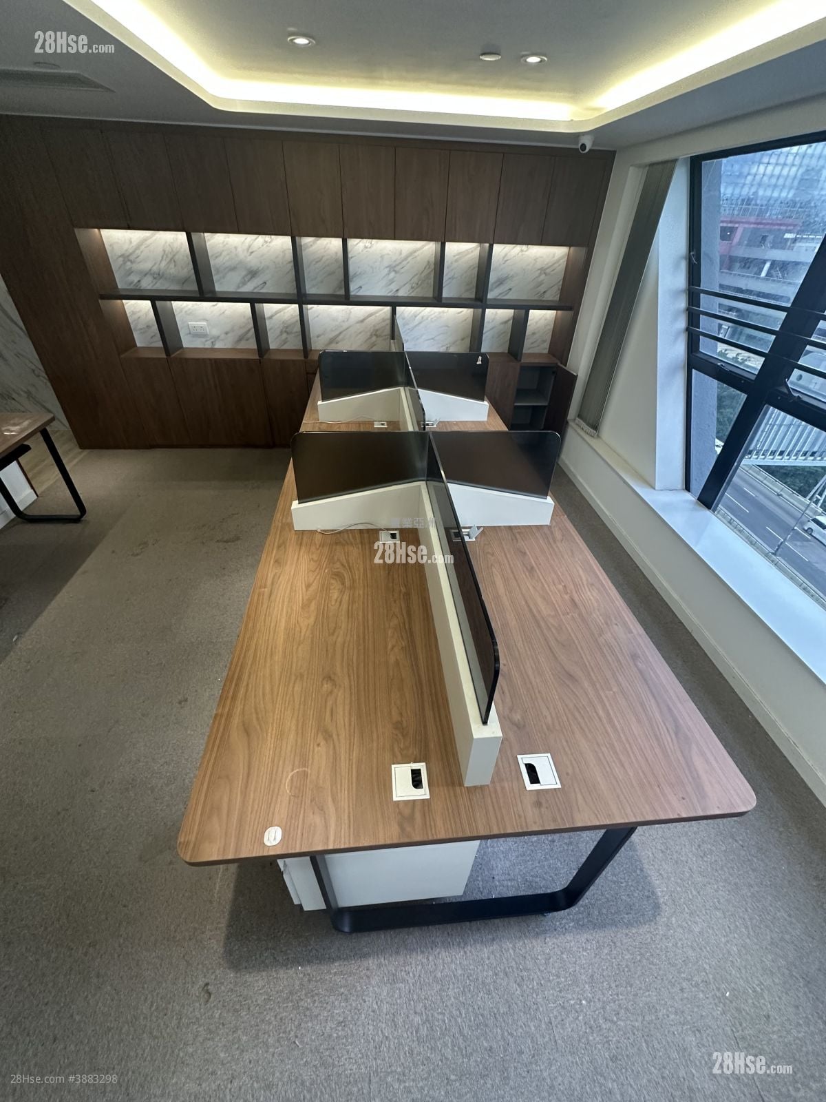 干諾道中128號 Rental 3 Bedrooms , 1 Toilet