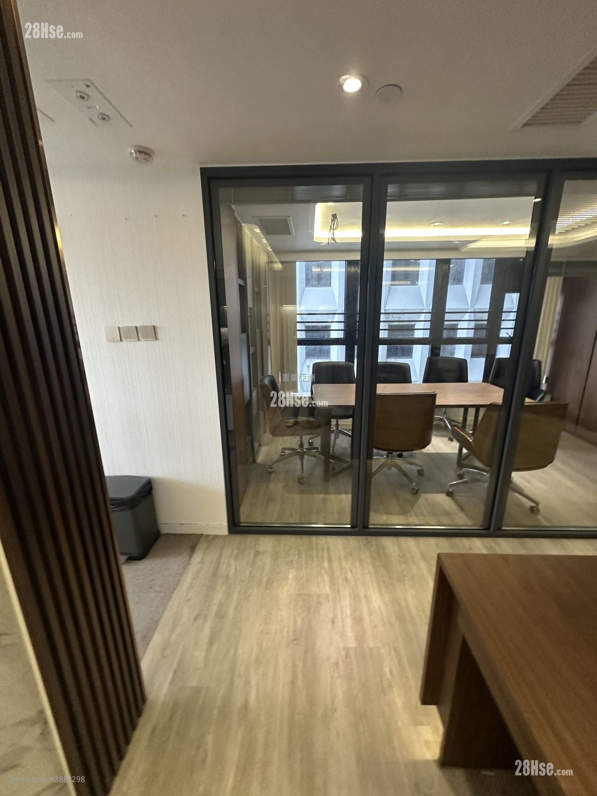 干諾道中128號 Rental 3 Bedrooms , 1 Toilet
