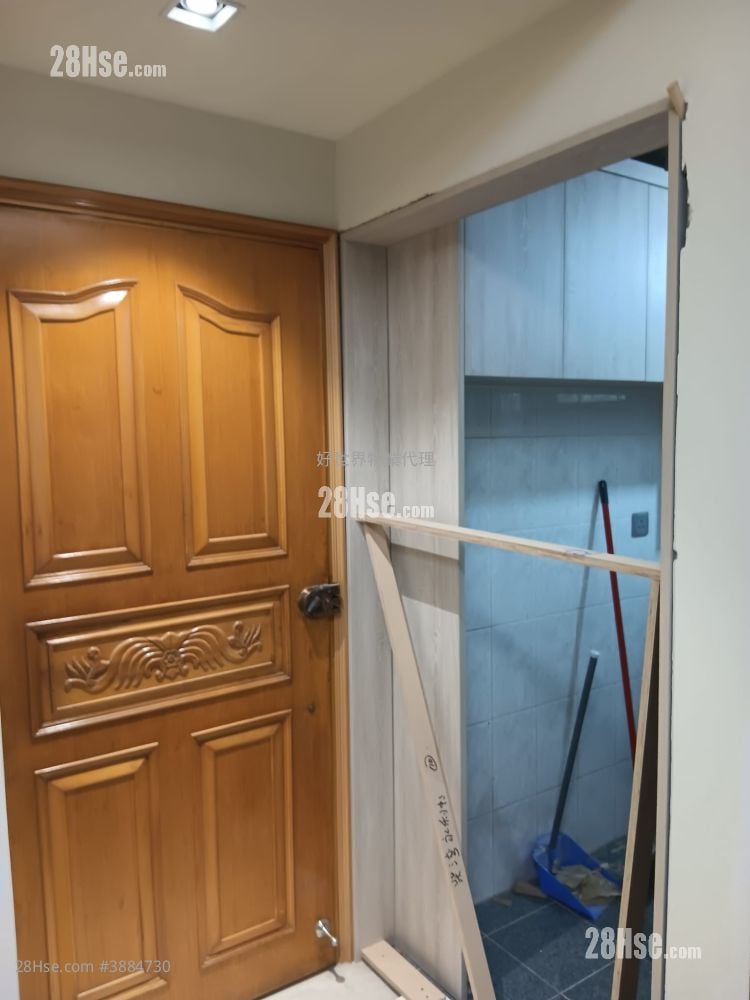 Winner Centre Rental 2 Bedrooms , 1 Bathroom 266 ft²