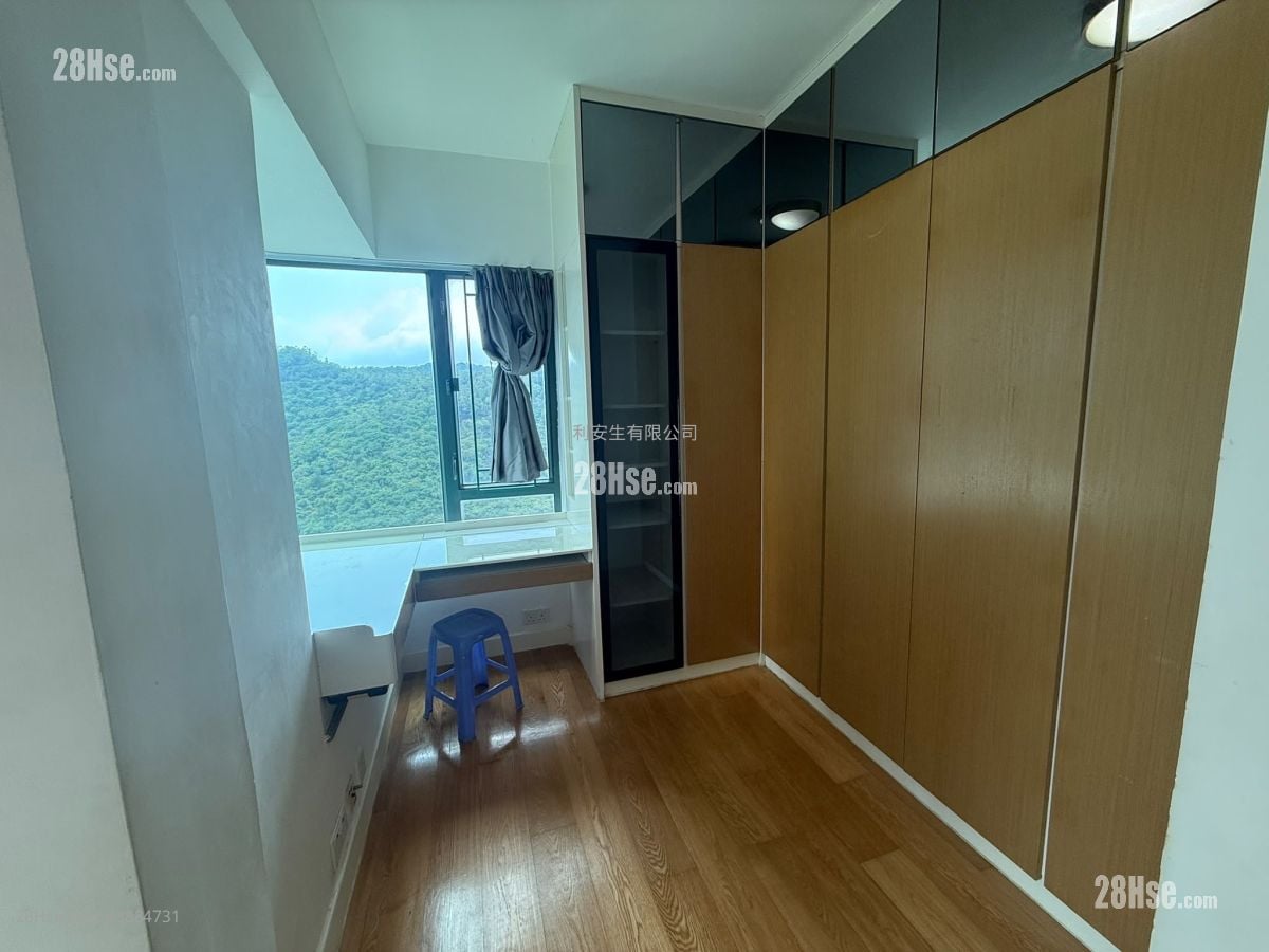Metro City Rental 2 Bedrooms , 2 Bathrooms 538 ft²