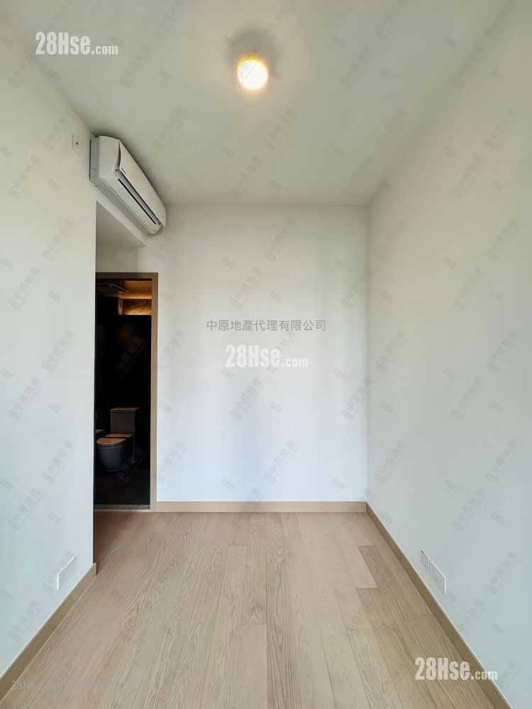 Seasons Place 售盤 1 房 323 平方呎