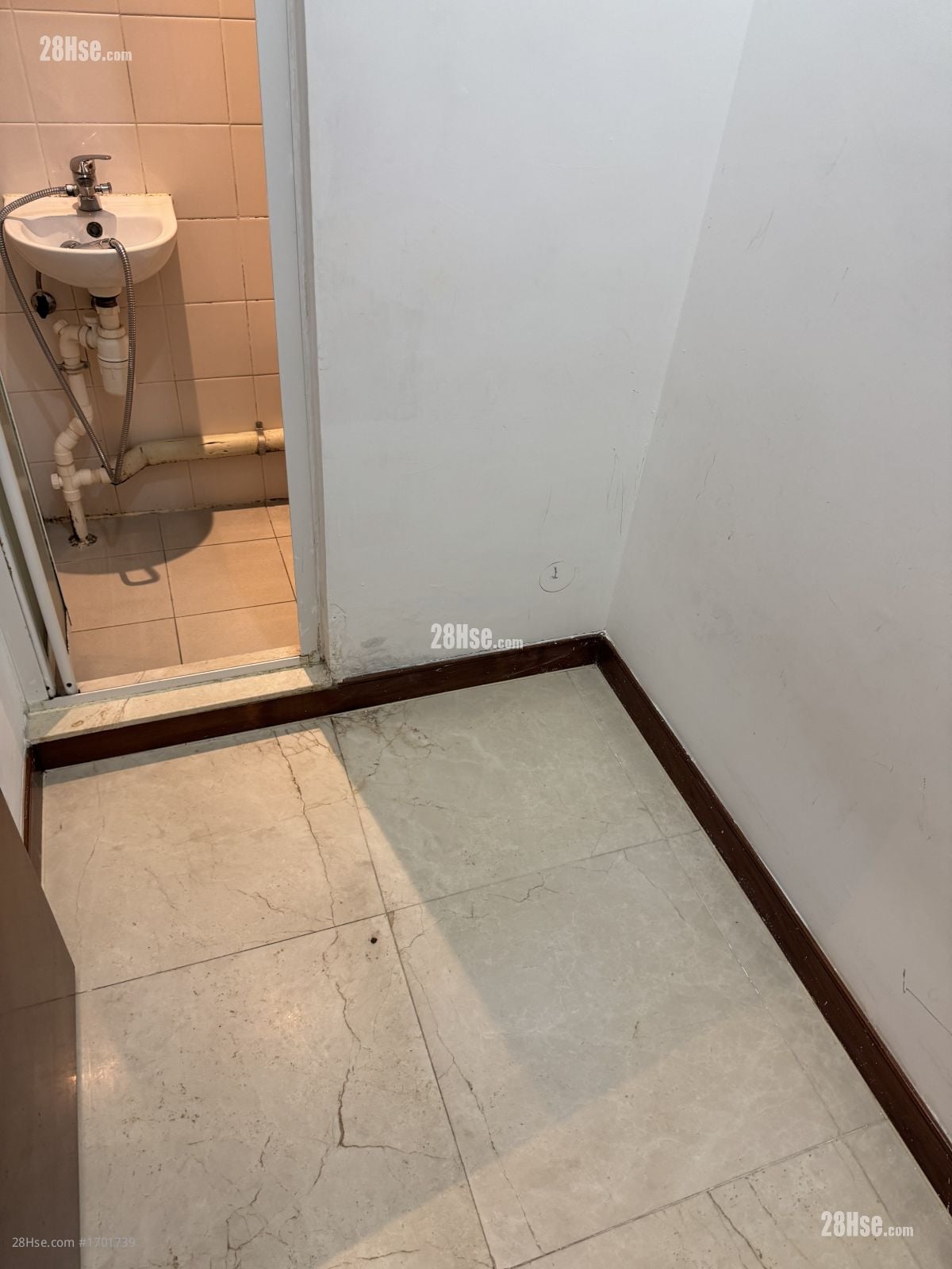工人房helper room