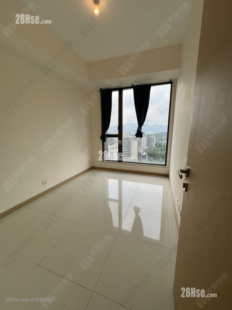 Dragons Range Sell 1 Bedroom 466 ft²