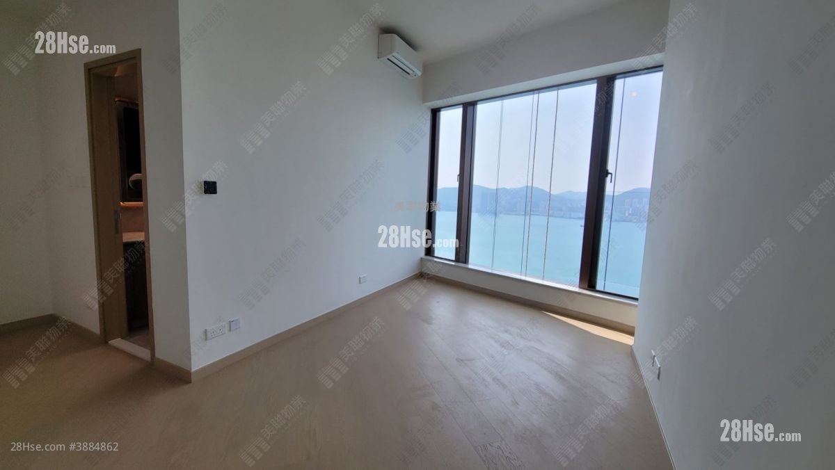 Lp10 Rental 4 Bedrooms , 4 Bathrooms 1,517 ft²