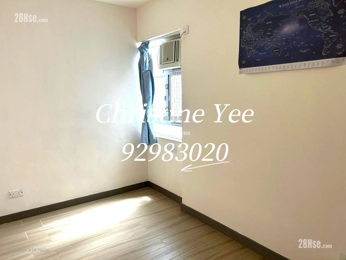 Pearl City Mansion Rental 2 Bedrooms , 1 Bathroom 563 ft²