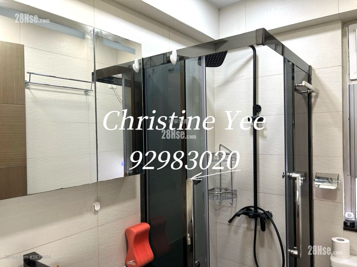 Pearl City Mansion Rental 2 Bedrooms , 1 Bathroom 563 ft²