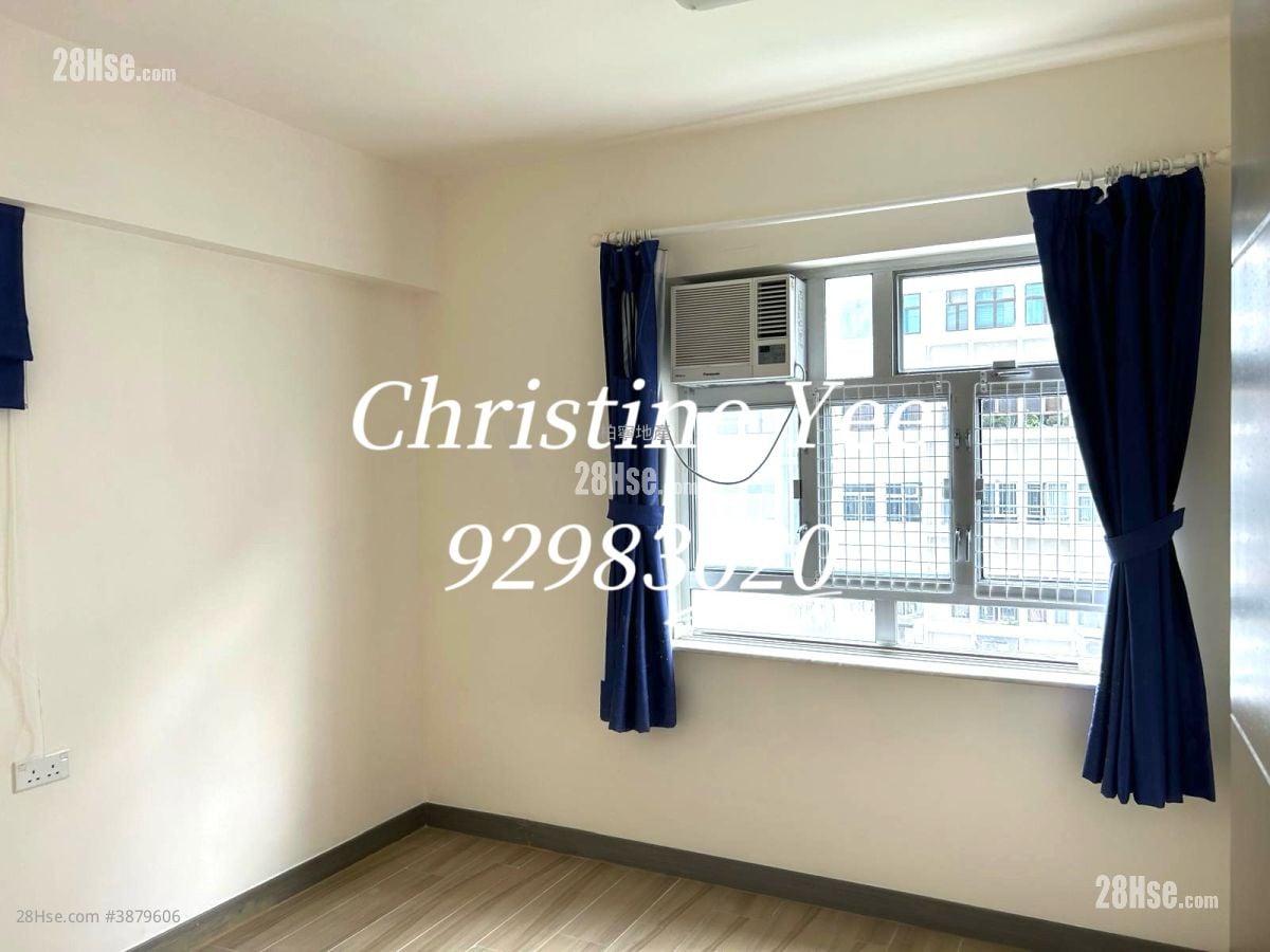Pearl City Mansion Rental 2 Bedrooms , 1 Bathroom 563 ft²