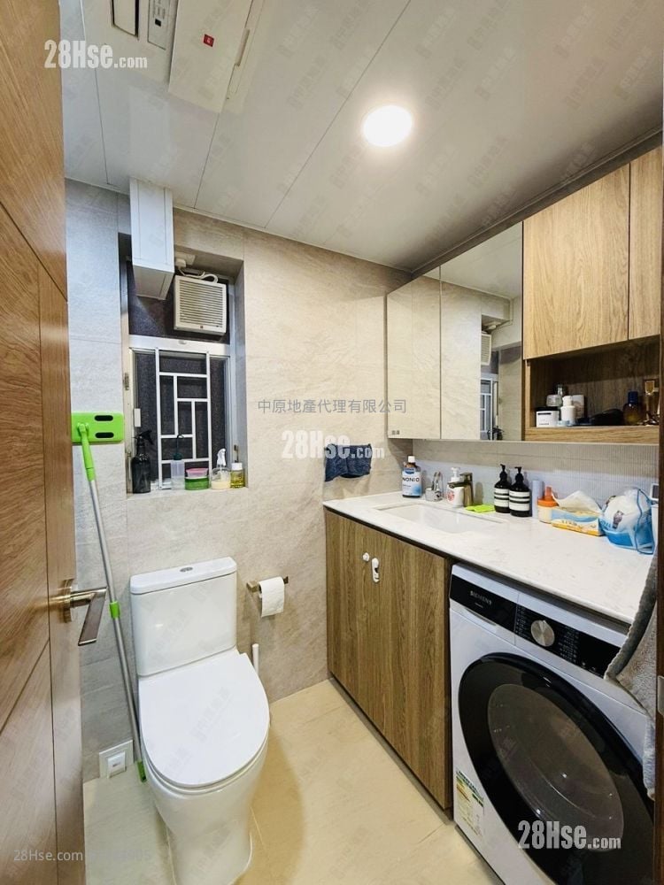 Discovery Park Sell 2 Bedrooms 493 ft²