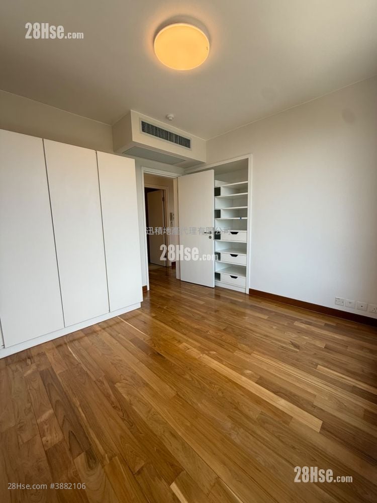 The Highlands Rental 4 Bedrooms , 3 Bathrooms 2,798 ft²