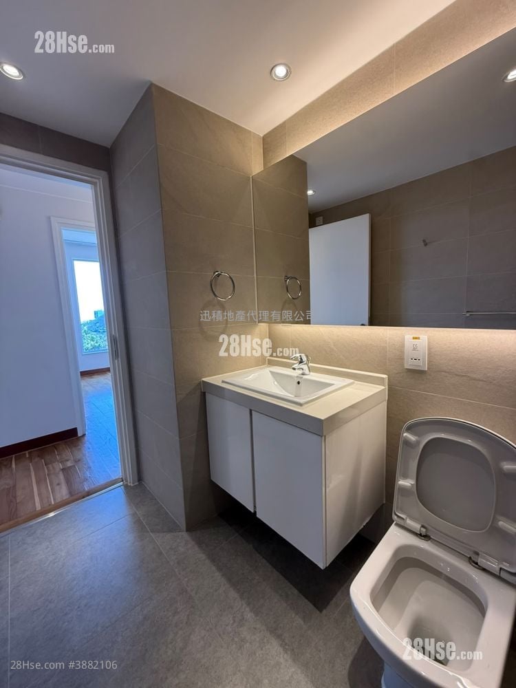 The Highlands Rental 4 Bedrooms , 3 Bathrooms 2,798 ft²