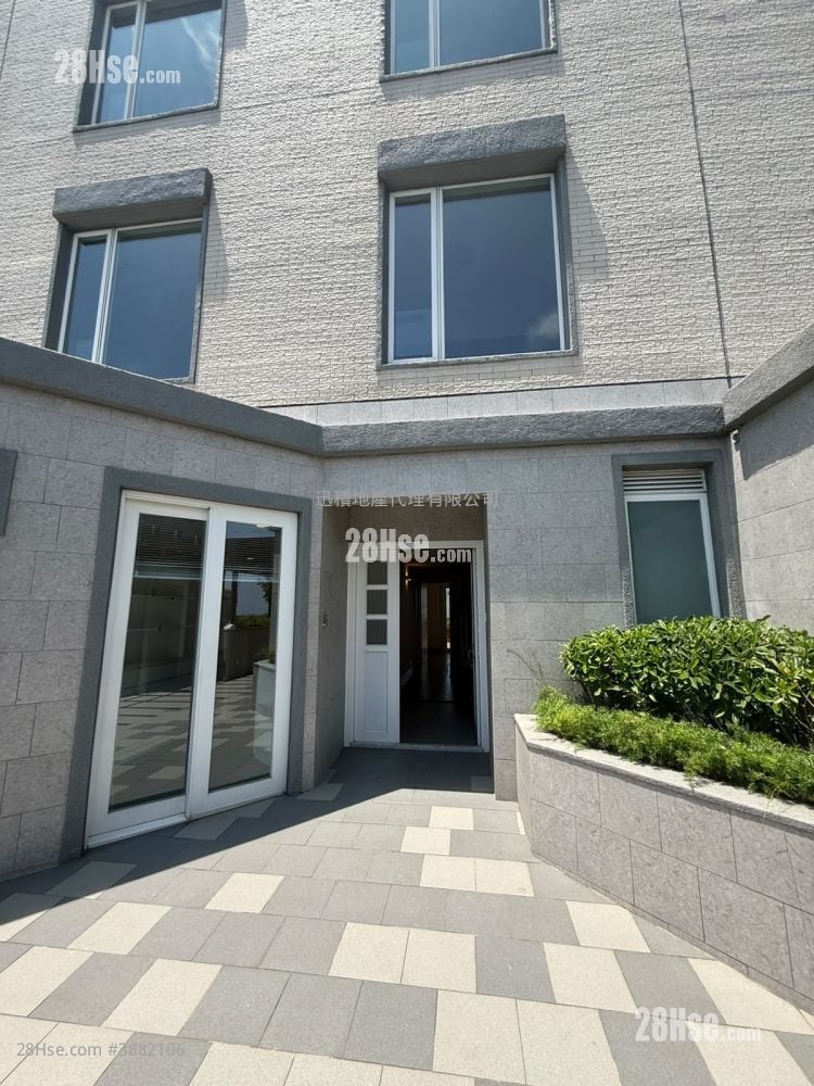 The Highlands Rental 4 Bedrooms , 3 Bathrooms 2,798 ft²
