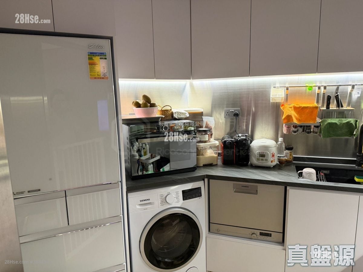 Pictorial Garden Sell 2 Bedrooms , 2 Bathrooms 702 ft²