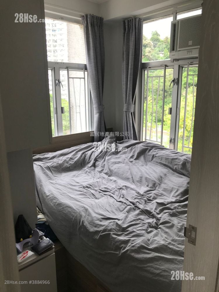 Career Court Rental 1 Bedroom , 1 Bathroom 246 ft²
