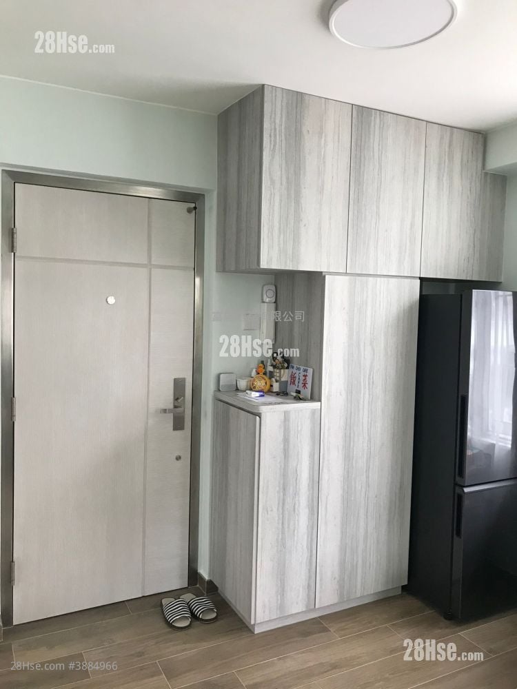 Career Court Rental 1 Bedroom , 1 Bathroom 246 ft²