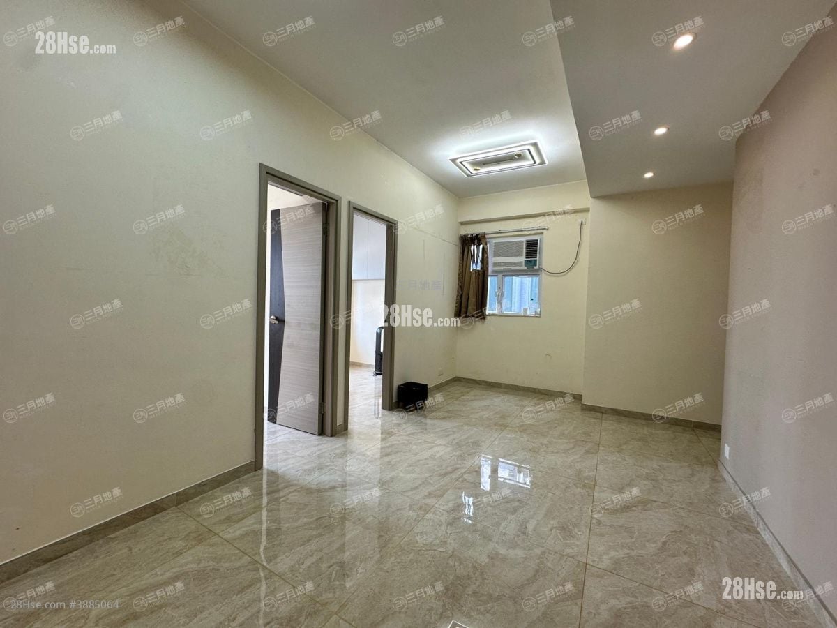 Sun Hing Building Rental 2 Bedrooms , 1 Bathroom 484 ft²