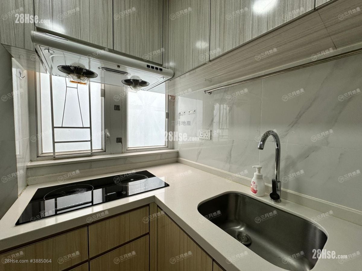 Sun Hing Building Rental 2 Bedrooms , 1 Bathroom 484 ft²