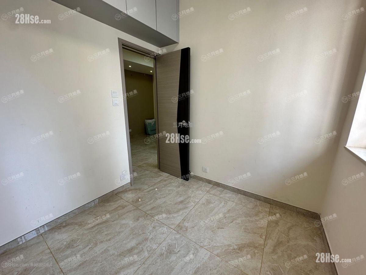 Sun Hing Building Rental 2 Bedrooms , 1 Bathroom 484 ft²